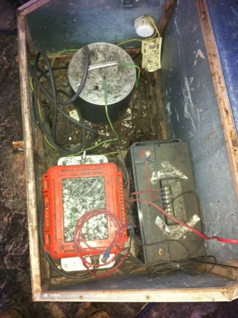 Seismic instrumentation and bushfires