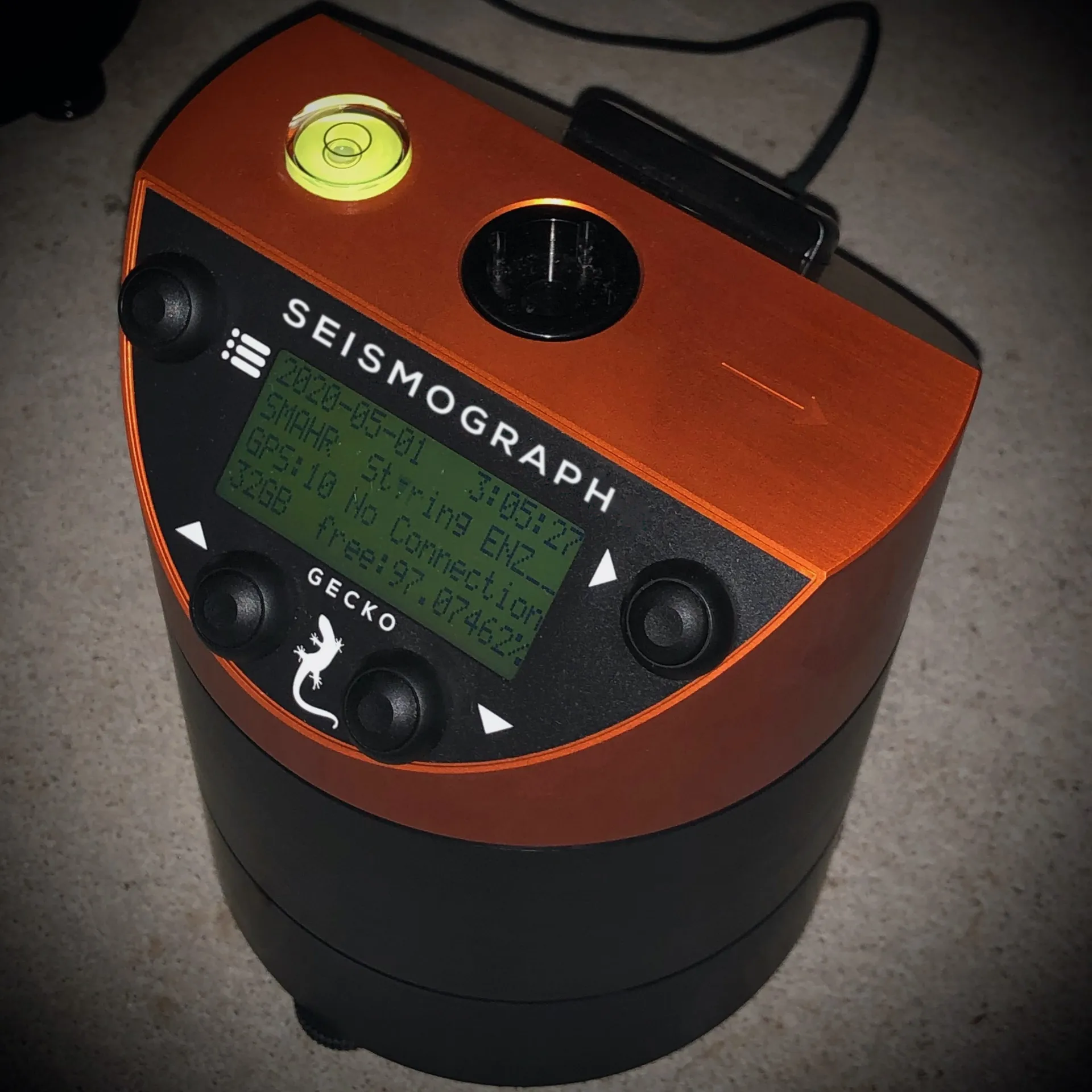 Broadband Seismograph